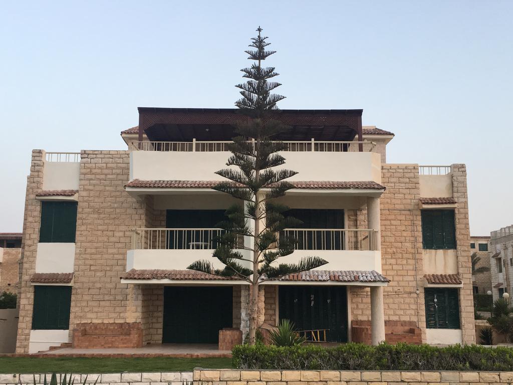Beachfront Chalet In Green Beach, North Coast El Alamein Luaran gambar